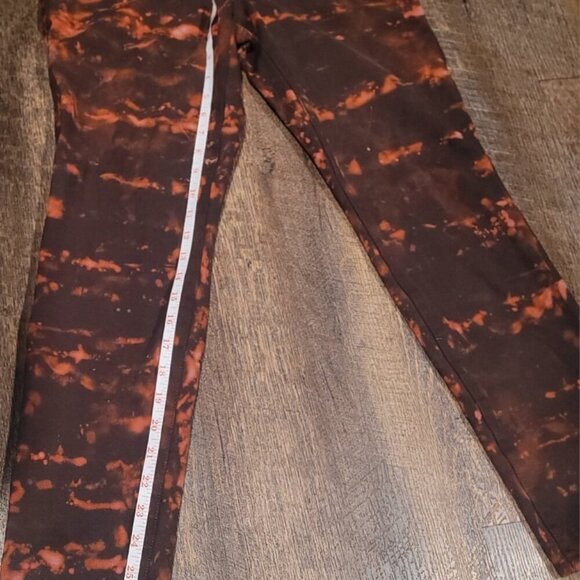 Gloria Vanderbilt Reverse Dye Distressed Pants Size 10 - Picture 3 of 8